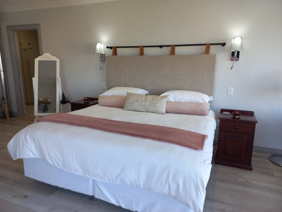 12 Bedroom Property for Sale in Wilderness Central Western Cape